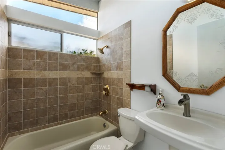 2866 Gobat Avenue, San Diego, California 92122