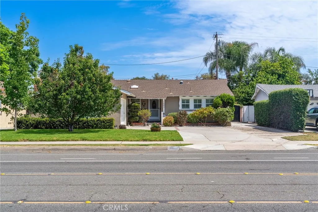 1583 W Cerritos, Anaheim, California 92802 — photo 4