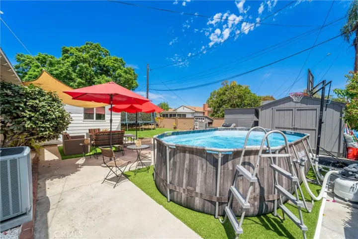 Above ground pool optional