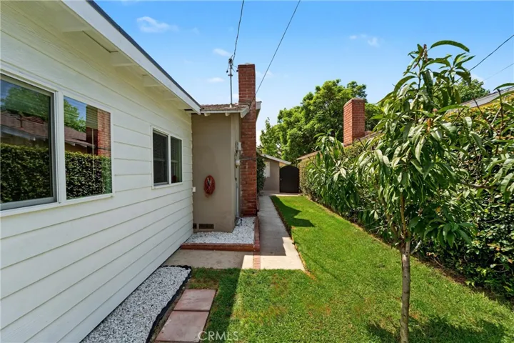 Side Door to Laundry Room & Garage