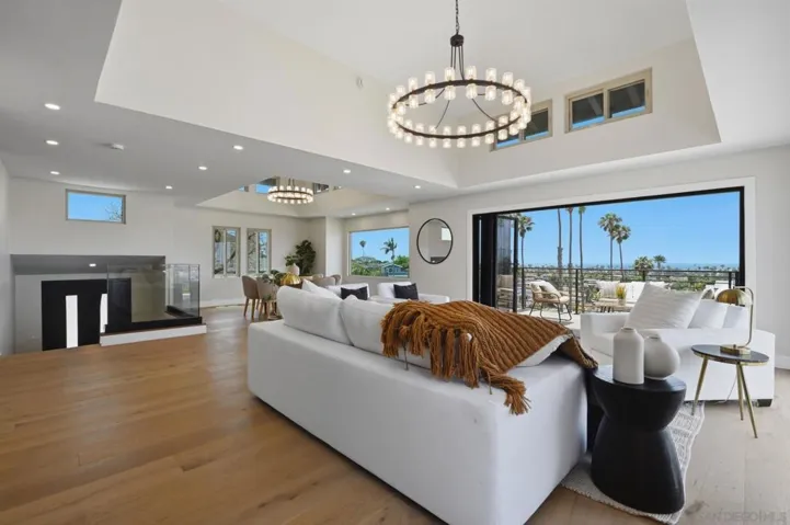 4484 Long Branch Avenue, San Diego, California 92107