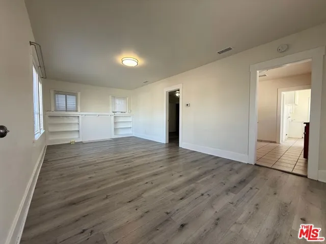1116 Irving Avenue, Glendale, California 91201