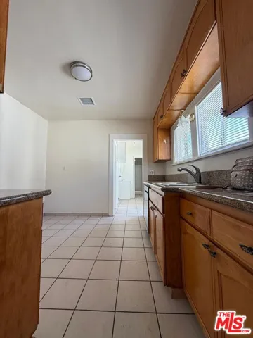 1116 Irving Avenue, Glendale, California 91201