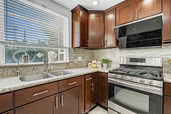 321 S Alhambra Avenue, Monterey Park, California 91755