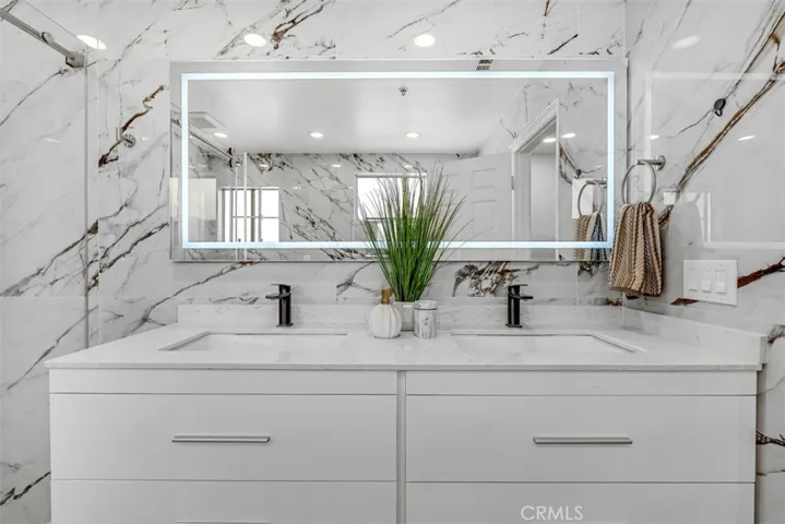 321 S Alhambra Avenue, Monterey Park, California 91755