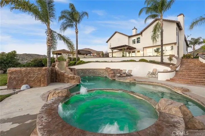 290 Cross Rail, Norco, California 92860