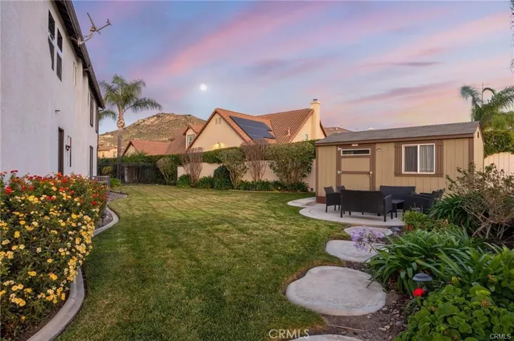 290 Cross Rail, Norco, California 92860