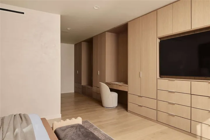 23740 Killion Street, Woodland Hills, California 91367