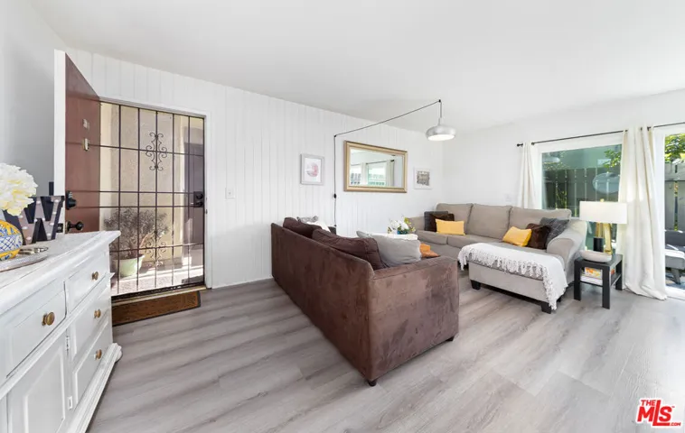 4931 Indian Wood Road 357, Culver City, California 90230