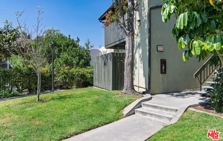 4931 Indian Wood Road 357, Culver City, California 90230