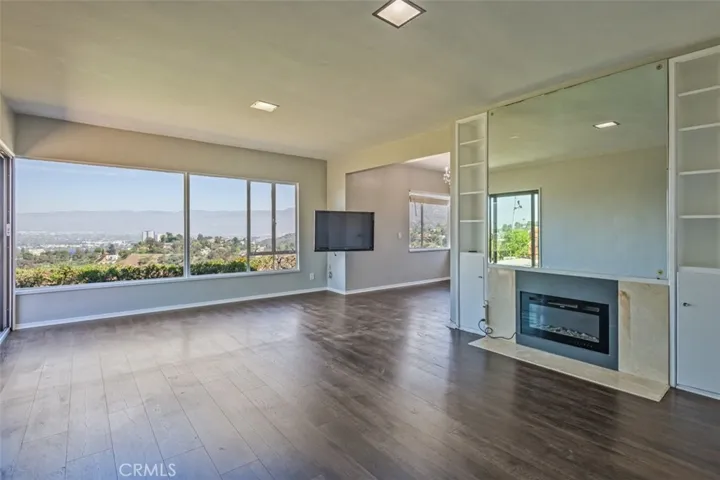 3118 Goodview Trail, Los Angeles, California 90068