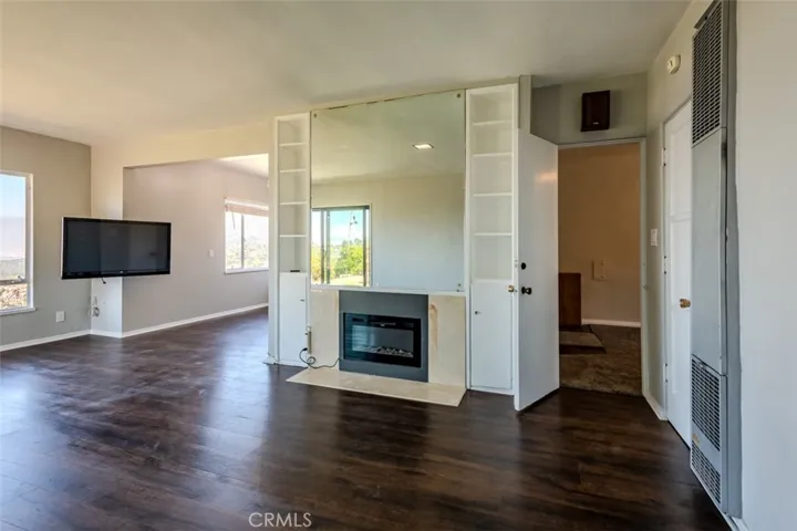 3118 Goodview Trail, Los Angeles, California 90068