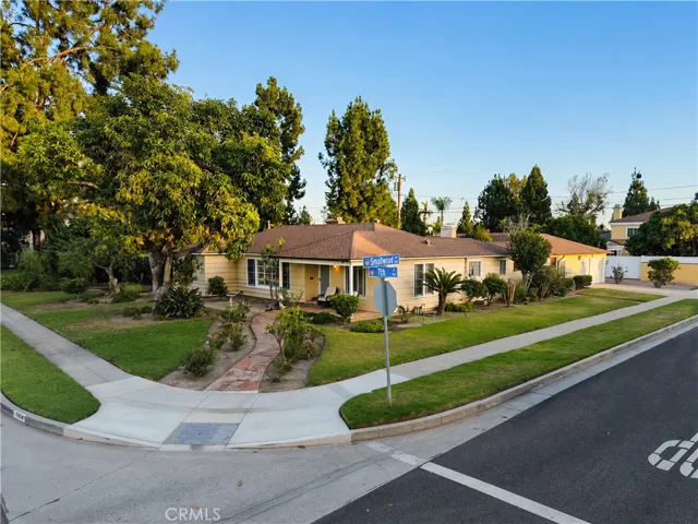 7904 7th, Downey, California 90241