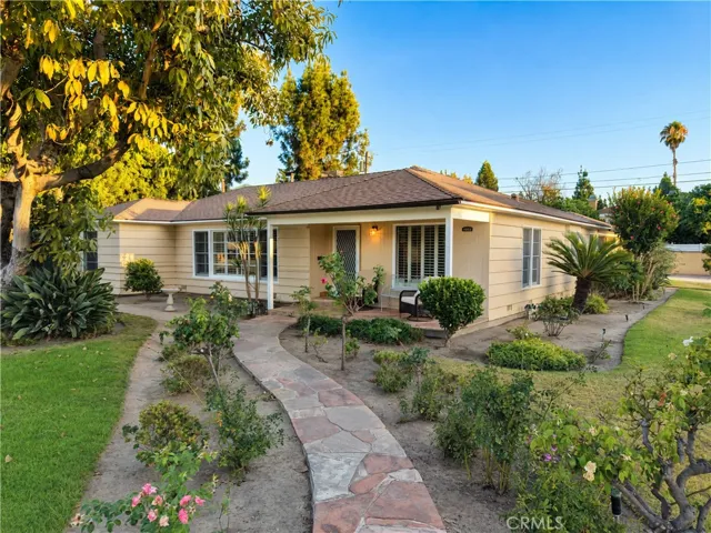 7904 7th, Downey, California 90241