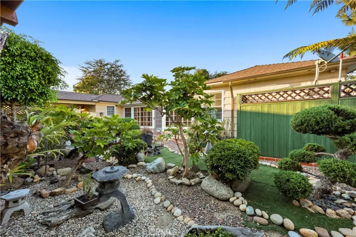 7904 7th, Downey, California 90241