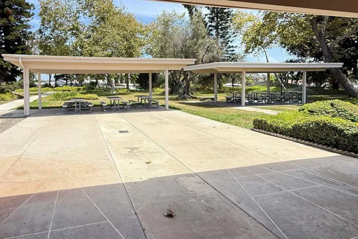 2003 Bayview Heights Dr Spc 183, San Diego, California 92105