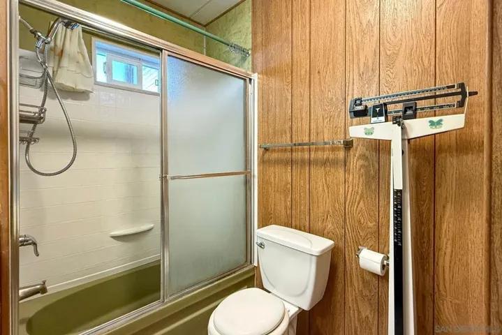2003 Bayview Heights Dr Spc 183, San Diego, California 92105