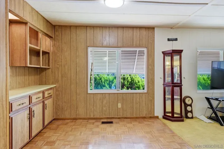 2003 Bayview Heights Dr Spc 183, San Diego, California 92105