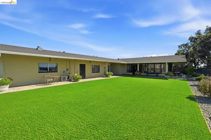 8200 Jantzen Rd, Modesto, California 95357