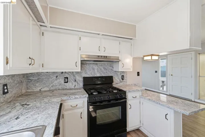 8200 Jantzen Rd, Modesto, California 95357