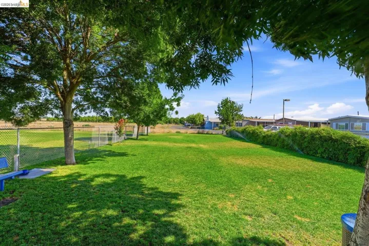 8200 Jantzen Rd, Modesto, California 95357
