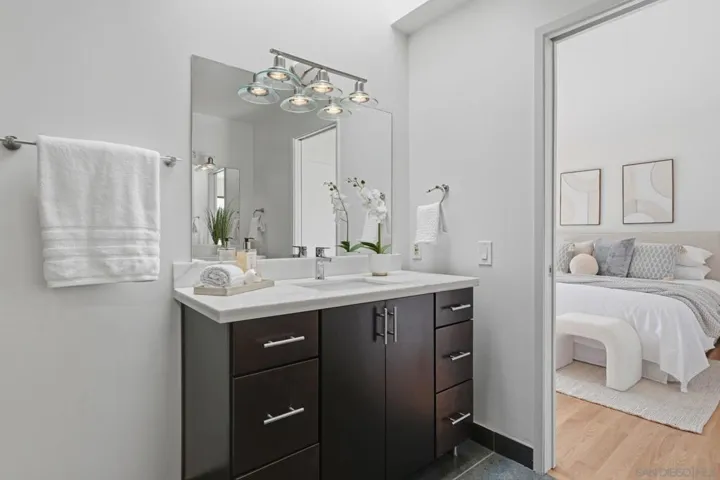 867 Hollyhock Ct, Carlsbad, California 92011