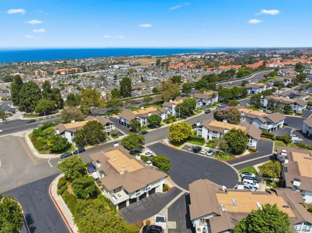 867 Hollyhock Ct, Carlsbad, California 92011