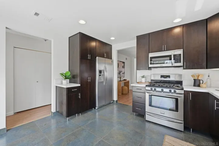 867 Hollyhock Ct, Carlsbad, California 92011