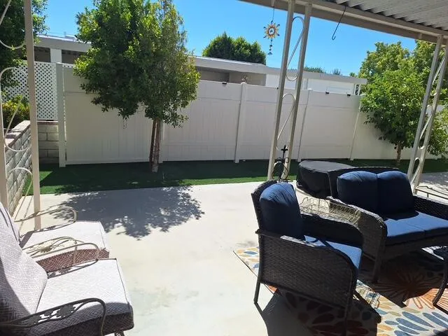 Patio fencing