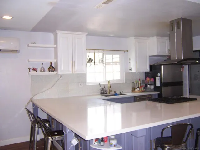 7428 Forton Way, San Diego, California 92111