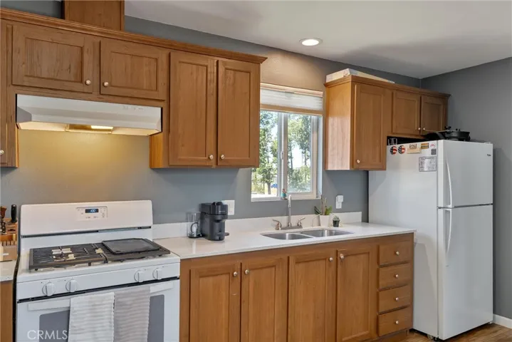 925 Bille, Paradise, California 95969