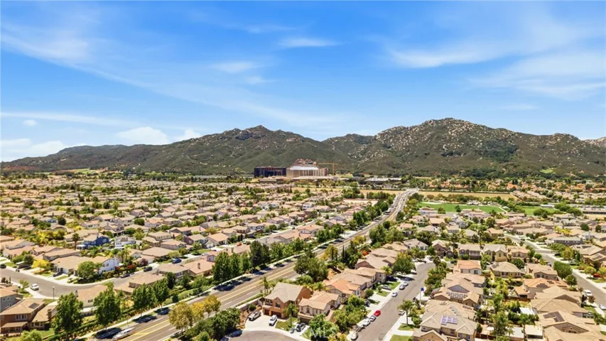 31914 Calle Tiara S, Temecula, California 92592