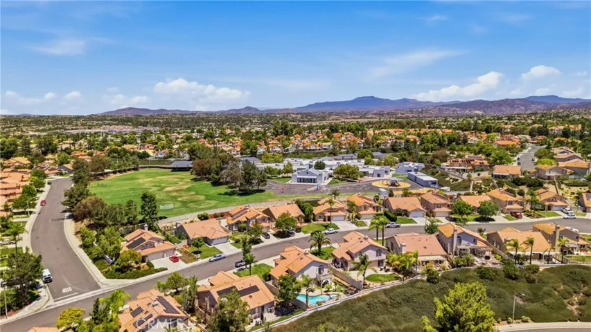 31914 Calle Tiara S, Temecula, California 92592