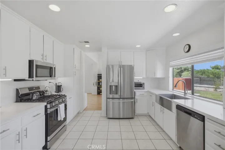 31914 Calle Tiara S, Temecula, California 92592