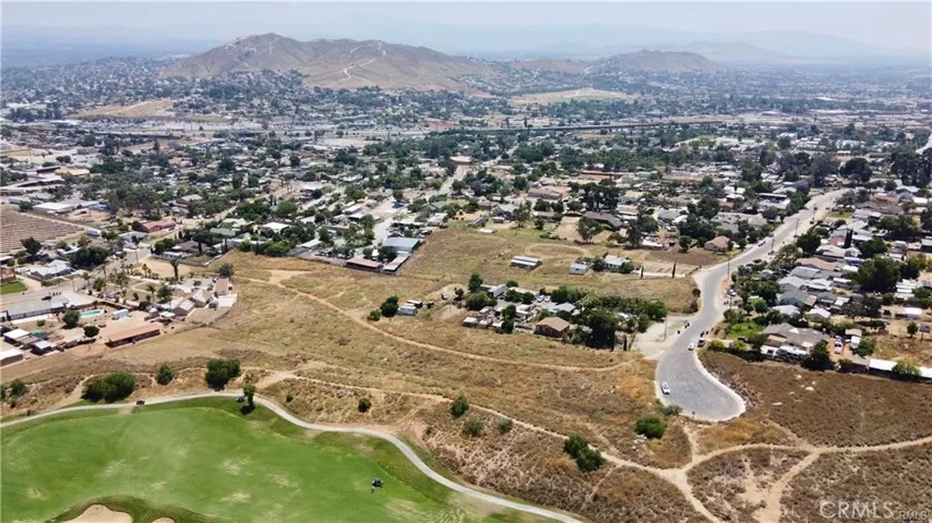 3450 Scenic Drive, Riverside, California 92509
