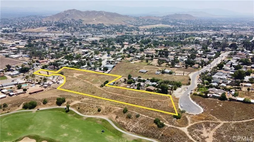 3450 Scenic Drive, Riverside, California 92509