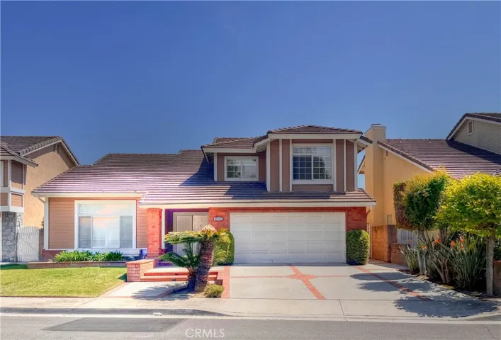 16140 Ridgeview, La Mirada, California 90638