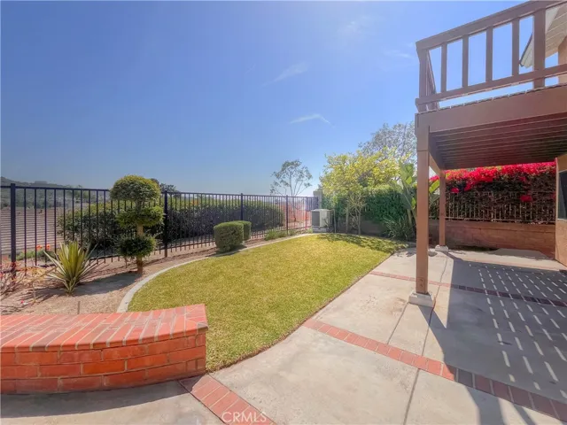 16140 Ridgeview, La Mirada, California 90638