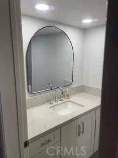 27535 Nivelada, Mission Viejo, California 92692