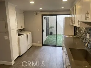 27535 Nivelada, Mission Viejo, California 92692