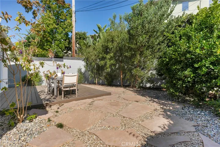 7841 W 83rd, Playa Del Rey, California 90293