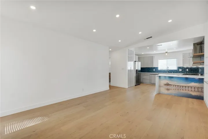 7841 W 83rd, Playa Del Rey, California 90293