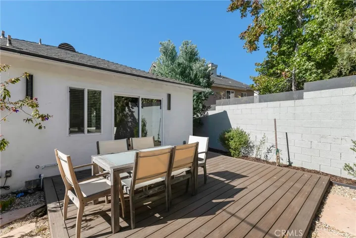 7841 W 83rd, Playa Del Rey, California 90293