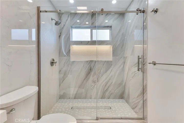 7841 W 83rd, Playa Del Rey, California 90293