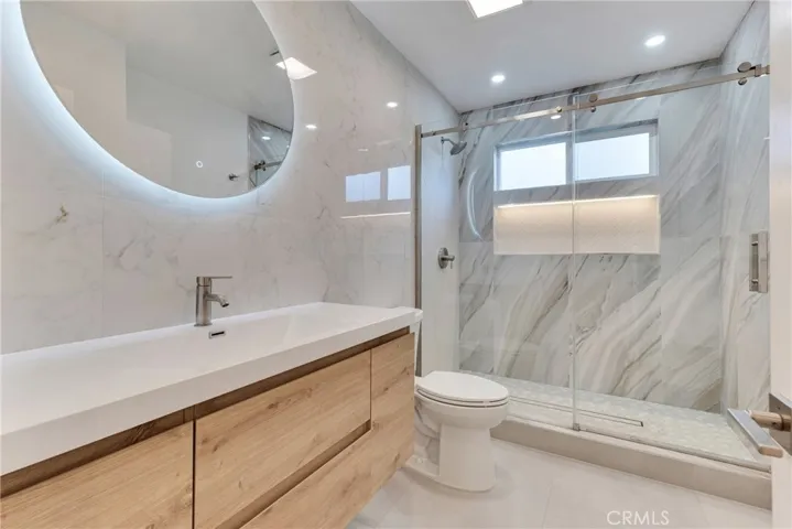 7841 W 83rd, Playa Del Rey, California 90293