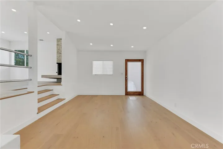 7841 W 83rd, Playa Del Rey, California 90293