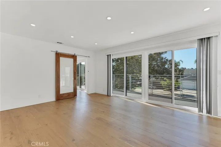 7841 W 83rd, Playa Del Rey, California 90293