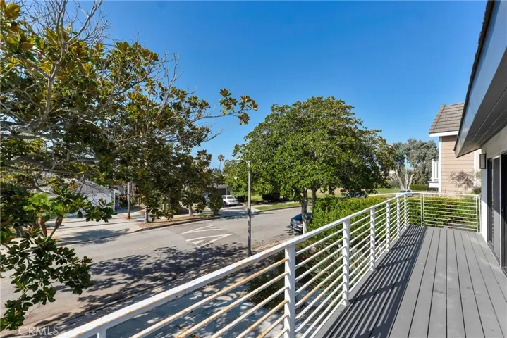 7841 W 83rd, Playa Del Rey, California 90293