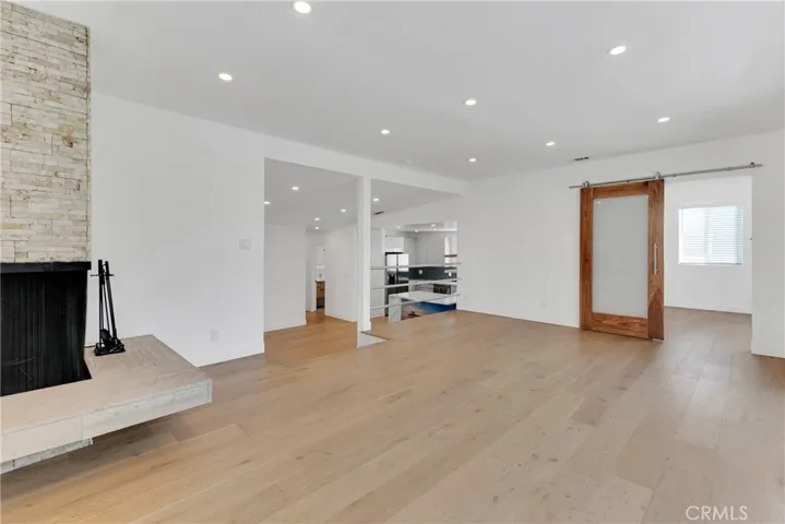 7841 W 83rd, Playa Del Rey, California 90293