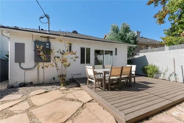 7841 W 83rd, Playa Del Rey, California 90293